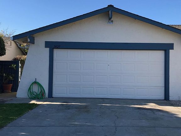 3rd image of 3427 Waterman Ct