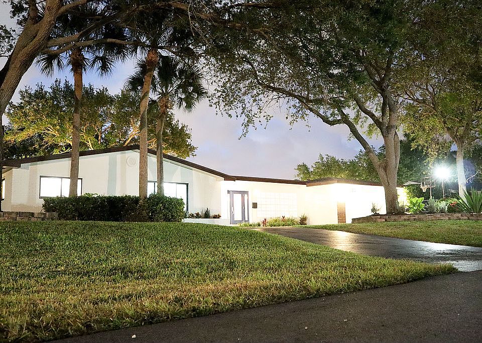 1st image of 8121 SW 164th St