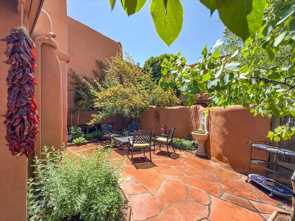 134 W Houghton St Suite A, Santa Fe, NM 87505
