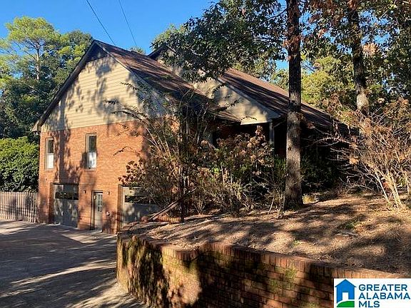 2nd image of 3505 Birchwood Ln