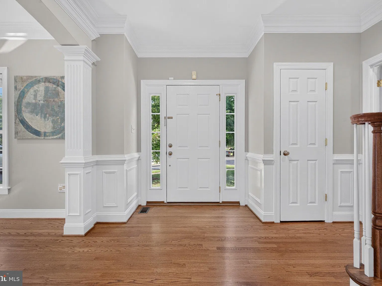 4 bed, 2.5 bath, 2898 sqft, $4,195 — Photo 4