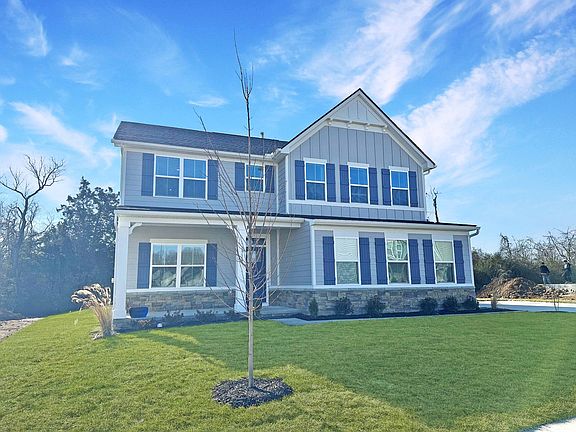2nd image of 1716 Oak Dr