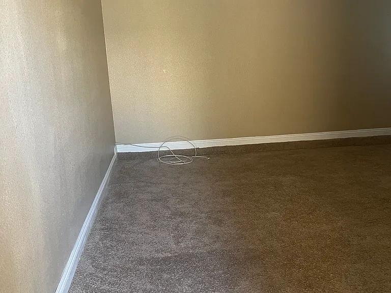 608 Watkins Dr #2 — Photo 5