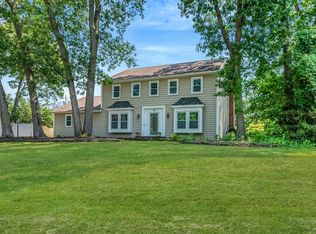 44 Vineyard Way, Mount Sinai, NY 11766
