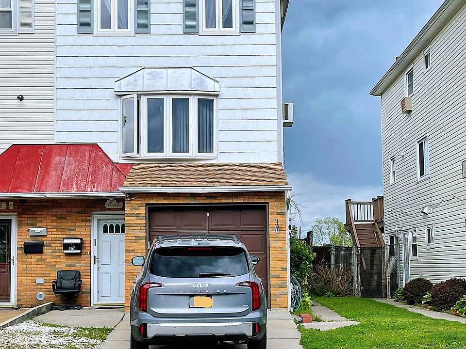 1st image of 467 Stobe Ave
