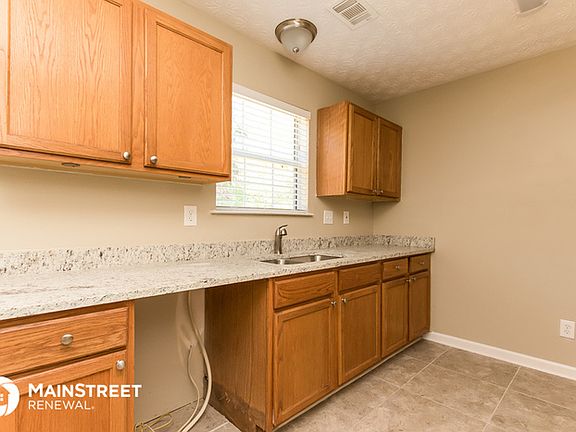 5th image of 1255 Live Oak Ter