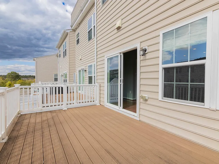 6407 Walcott Ln — Photo 20