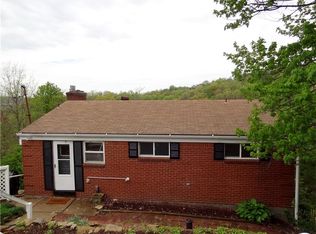 255 Center Dr, Beaver, PA 15009
