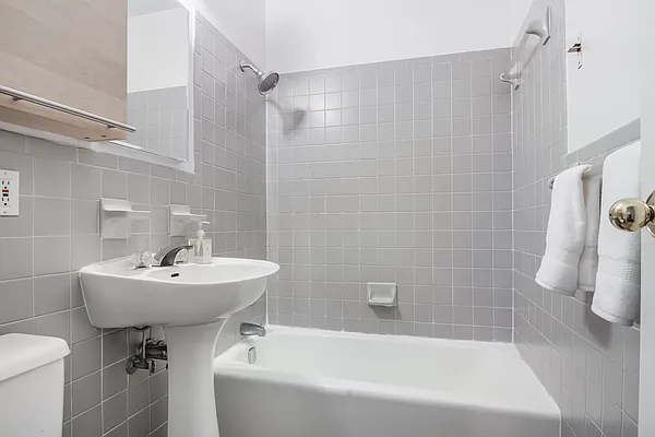 Sold by Compass | media 17