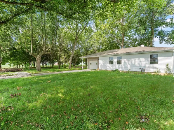 3035 County Road 1500 E, Rantoul, IL 61866
