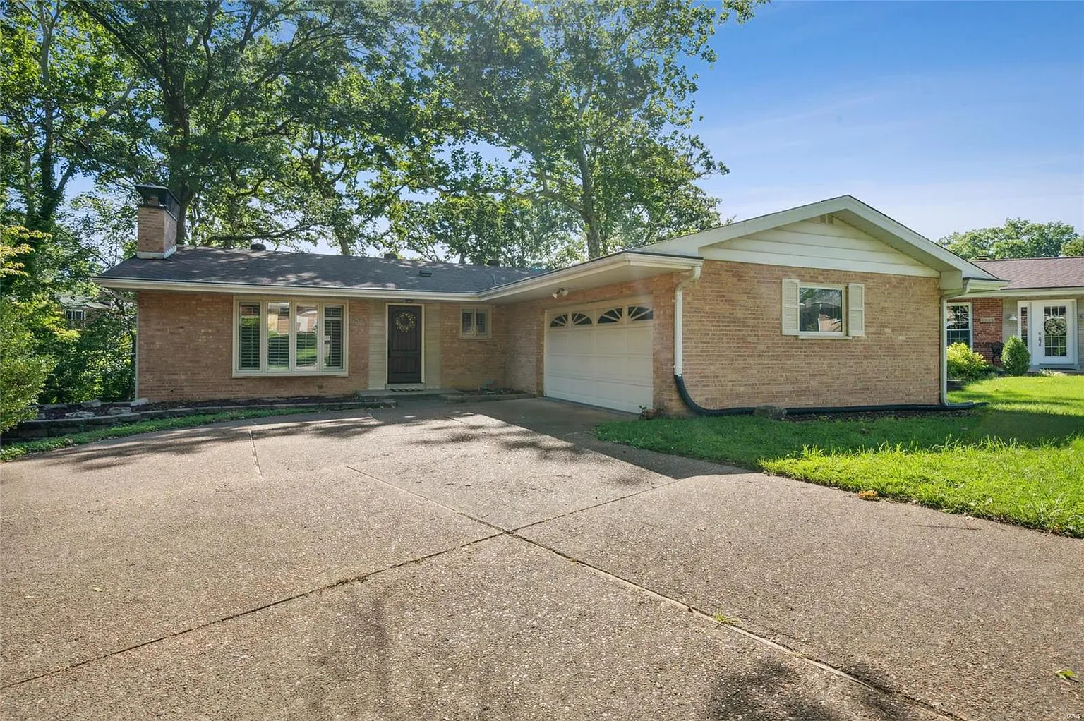7625 Fort Henry Dr photo 1