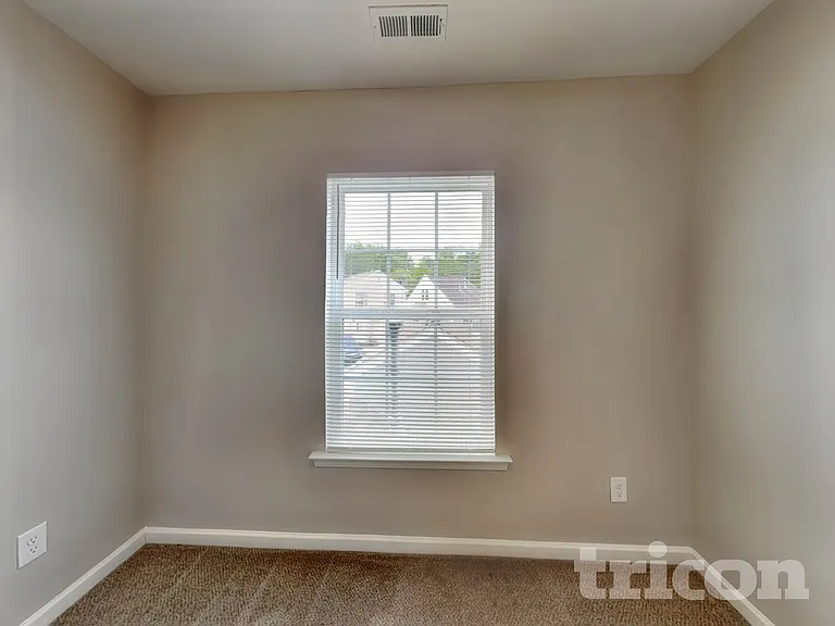 12437 Stumptown Rd — Photo 12