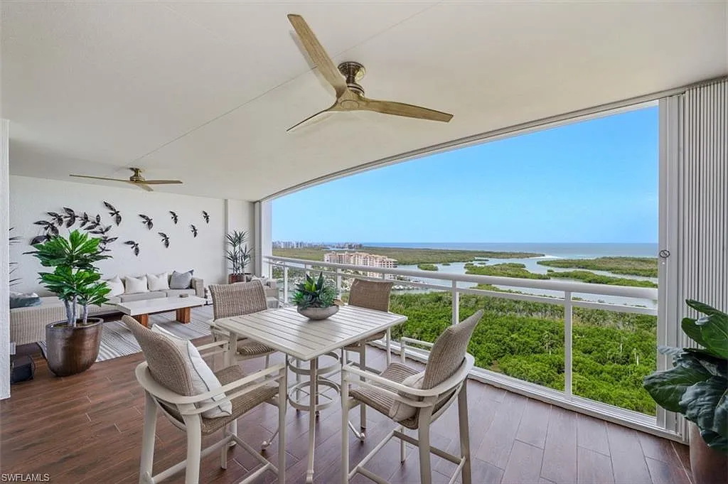3 bed, 4.0 bath, 3280 sqft, $45,000 — Photo 2