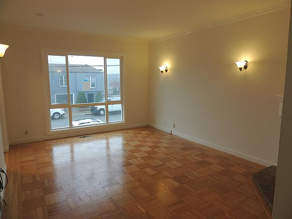 3rd image of 1922 47th Ave