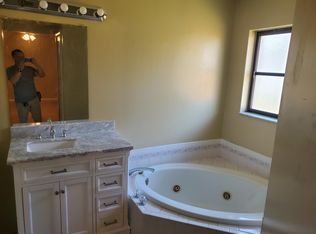 4133 SE 1st Pl, Cape Coral, FL 33904