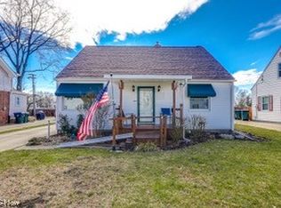 2400 Shaw Ave, Cuyahoga Falls, OH 44223