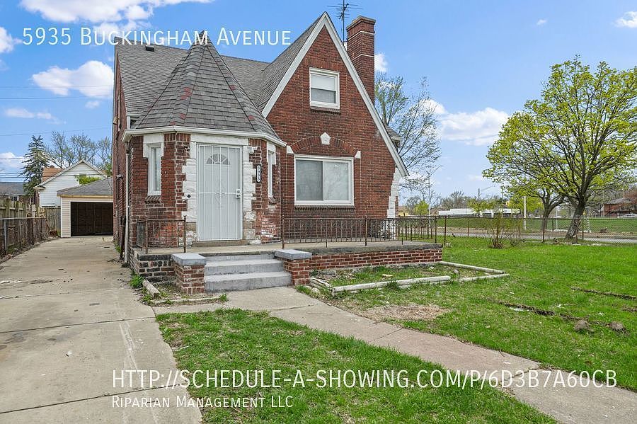 1st image of 5935 Buckingham Ave