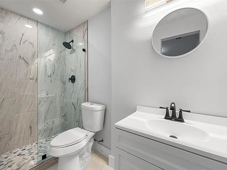 3229 Holman St #4 — Photo 22