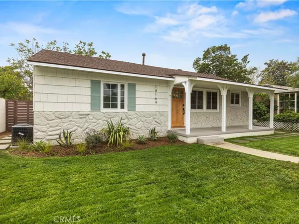 18164 Lull St, Reseda, CA 91335