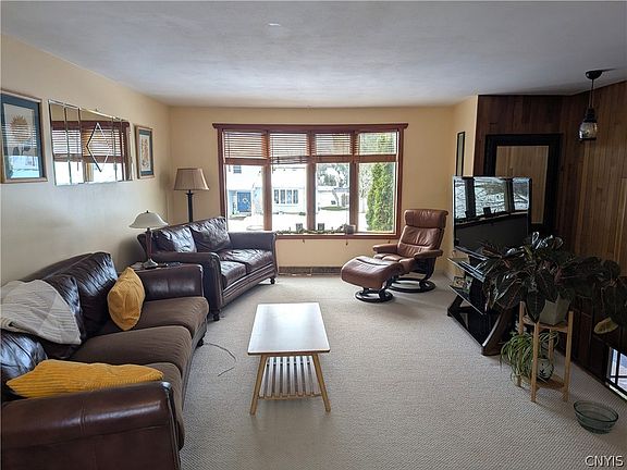 4th image of 8046 Bamm Hollow Rd