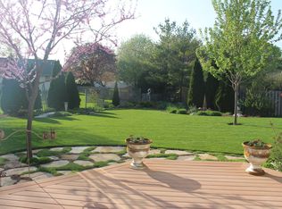 2305 Silver Mill Ct, Springfield, IL 62704