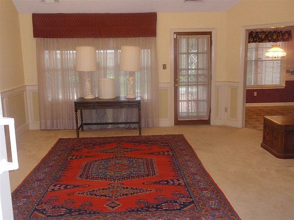 5th image of 3556 Summerdale Dr