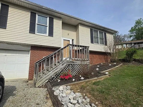 205 Roosevelt St, Paoli, IN 47454