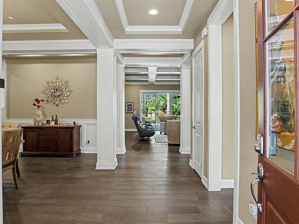 24020 NE 20th Street, Sammamish, WA 98074 | Zillow