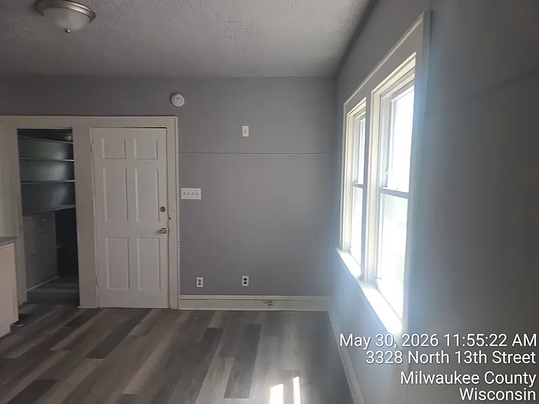 3328 N 13th St — Photo 9