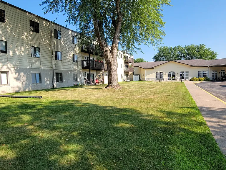 Tantara Apartments — Photo 23