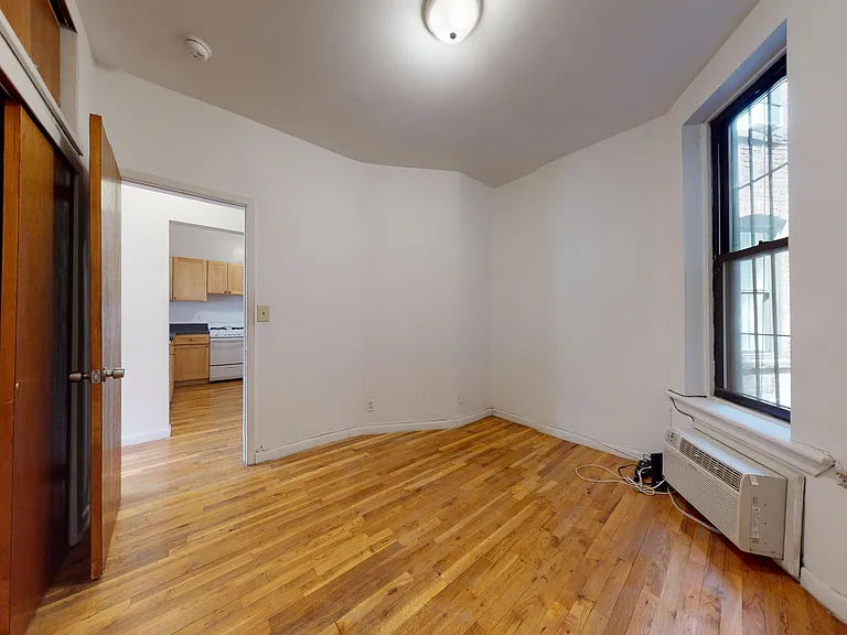 309 E 90th St #5 — Photo 11