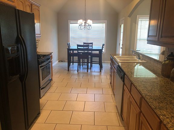 4th image of 15021 S Jordan Ct W