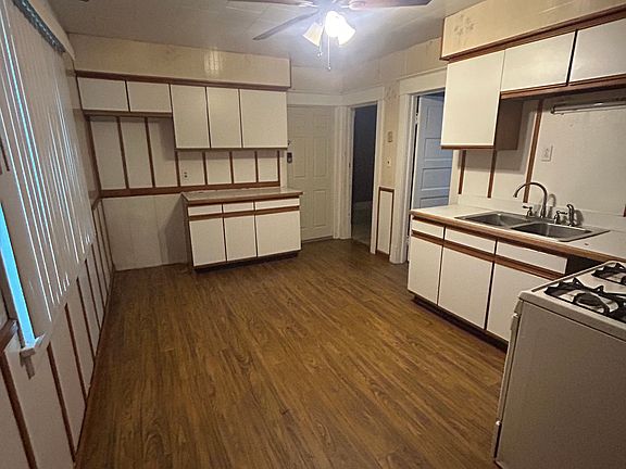 2nd image of 197 French St #1
