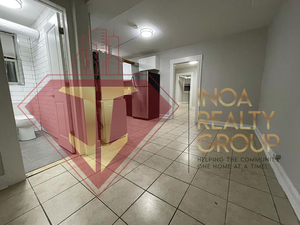 Entrance of 6000 Monroe Pl #17