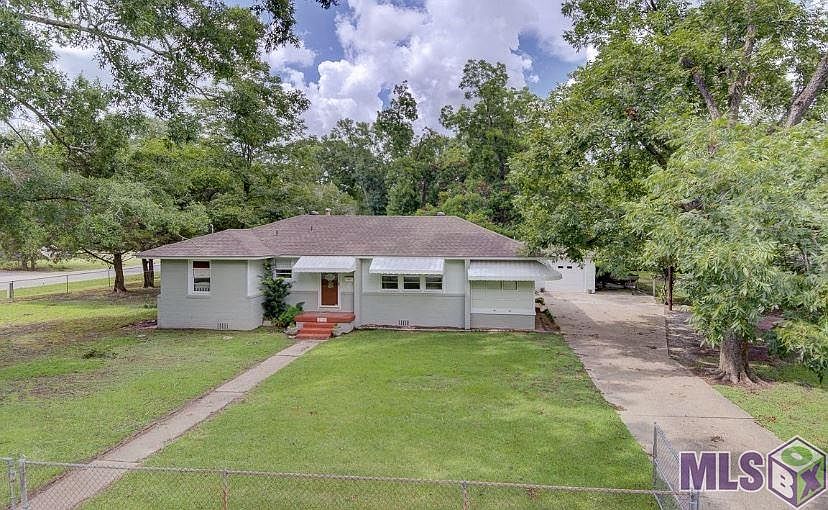 1st image of 4725 Lois Dr