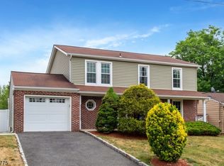 993 Broad St, Bloomfield, NJ 07003