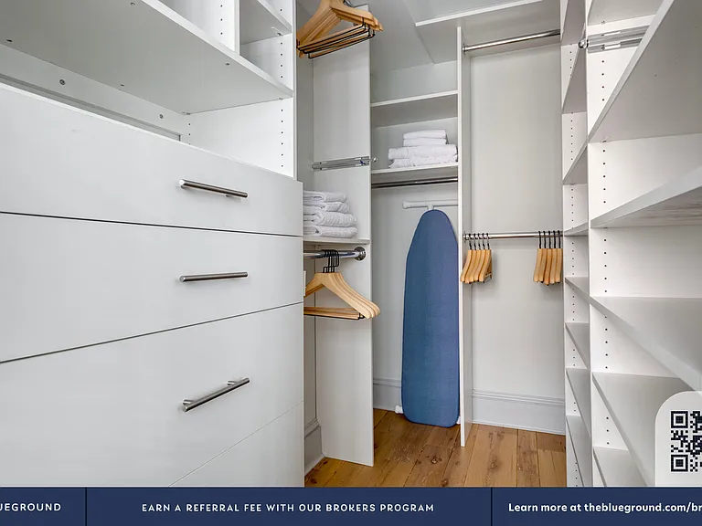 117 W 28th St #4 — Photo 14