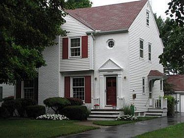 1st image of 19948 Laurel Ave