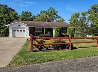 1319 Robinwood Dr, Clarion, PA 16214