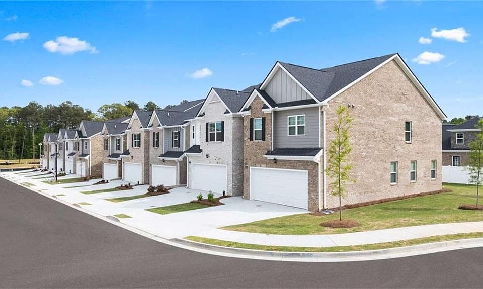 1st image of 235 Silvermoon Dr