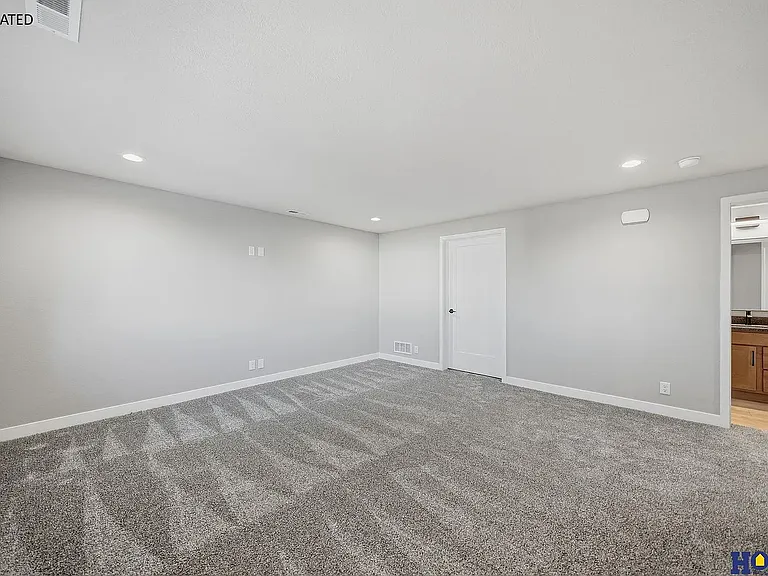 8911 Peregrine Rd — Photo 25