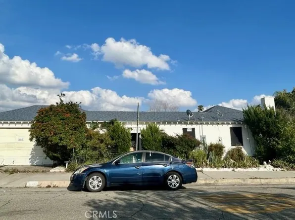 582 W 25th St, San Bernardino, CA 92405