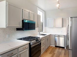 2122 Filbert St, San Francisco, CA 94123