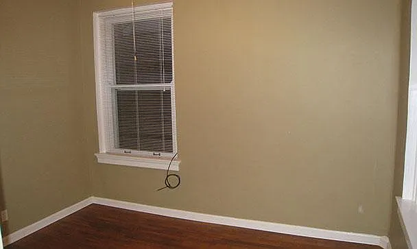 308 Thompson St #B — Photo 9
