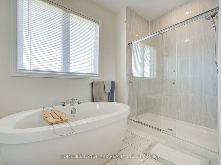 2151 Binbrook Dr — Photo 31