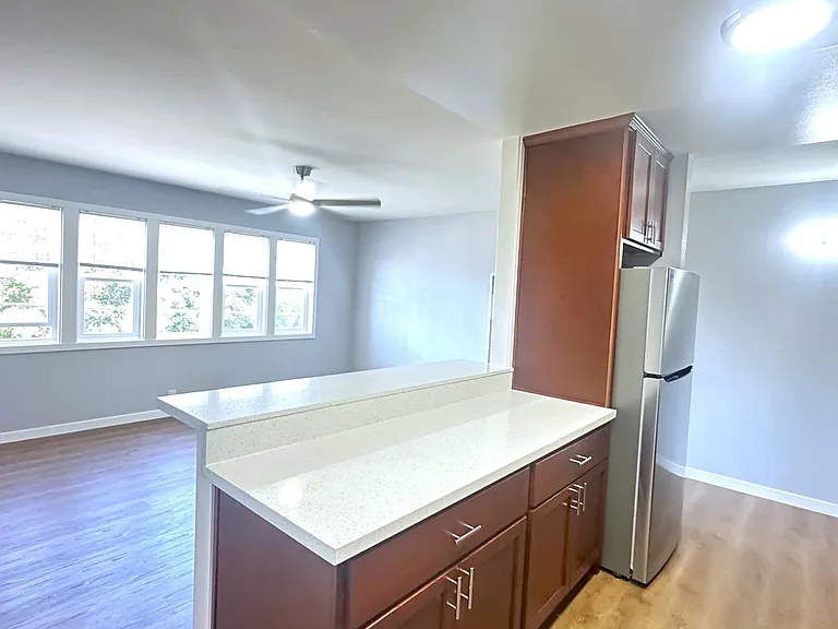 2500 Dana St — Photo 62