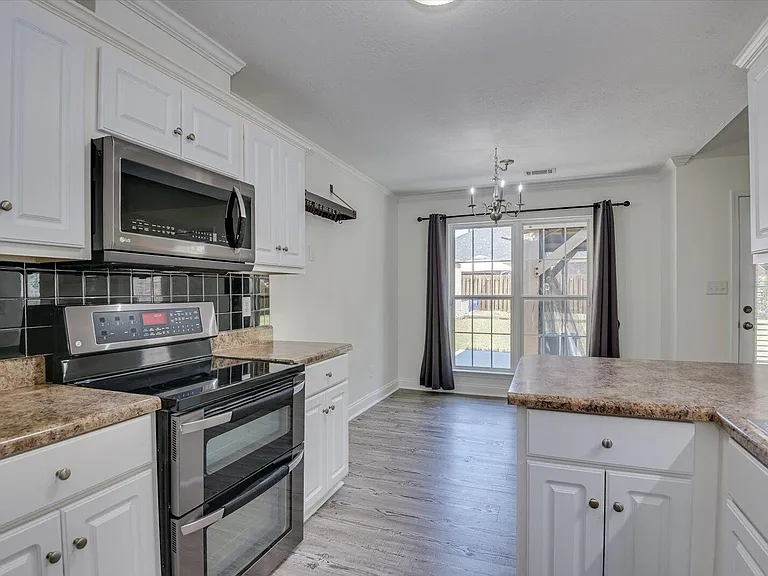 610 Butler Springs Cir — Photo 15