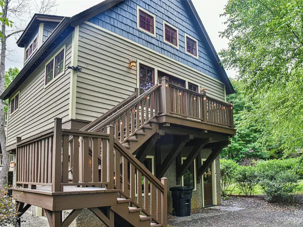 53 Cheshire Dr, Black Mountain, NC 28711