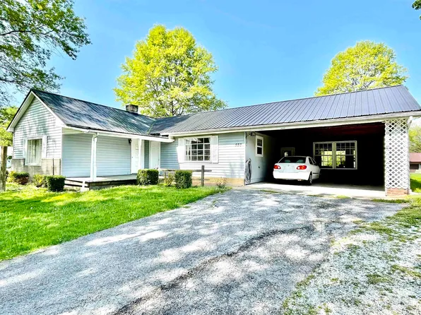 550 Fairlane Dr, Vanceburg, KY 41179