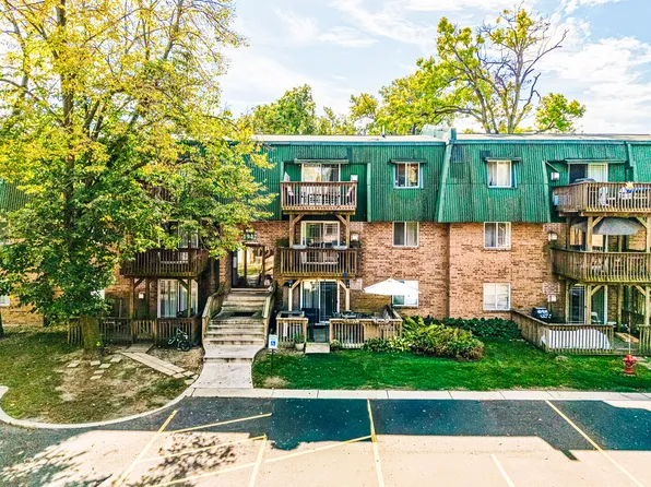 1942 Tall Oaks Dr APT 1A, Aurora, IL 60505